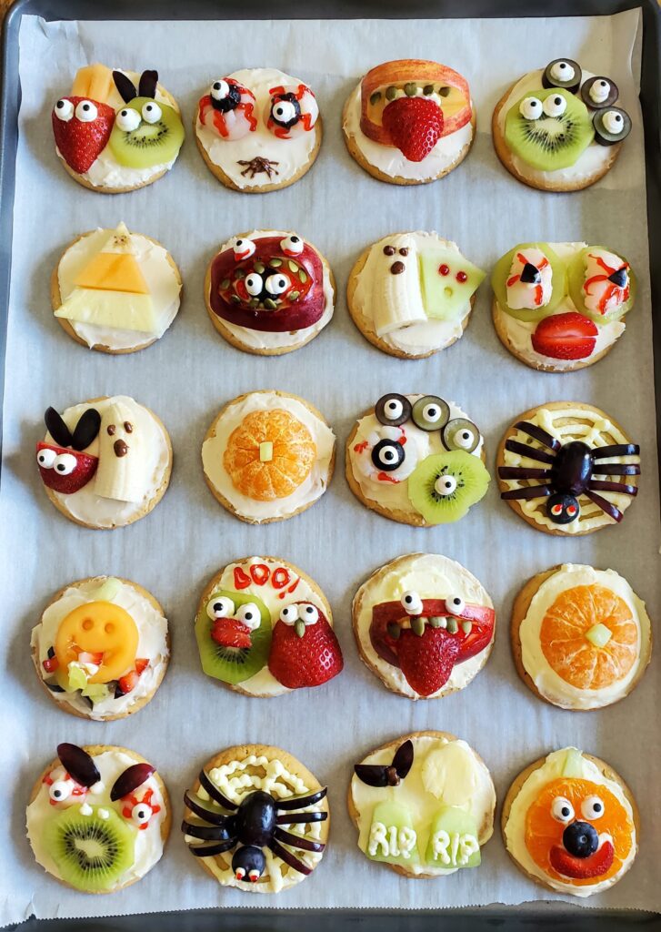 Halloween Mini Fruit Pizza Cookies