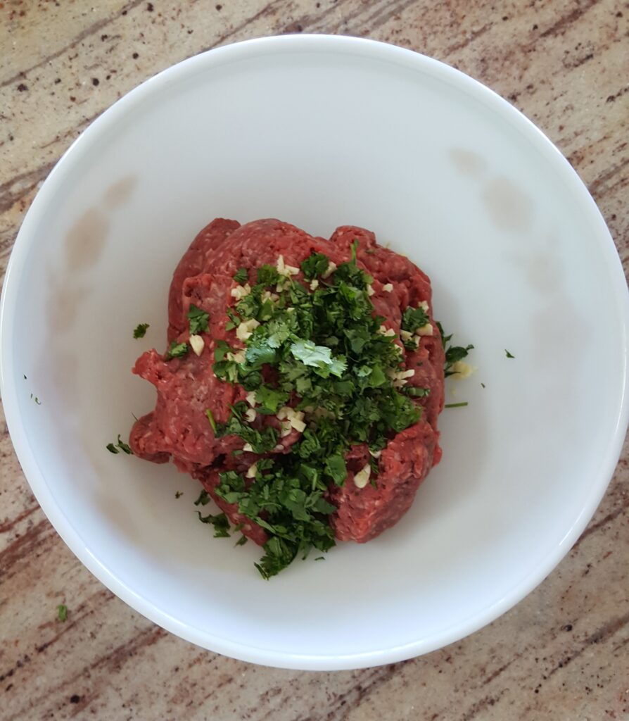 Meat with garlic and cilantro